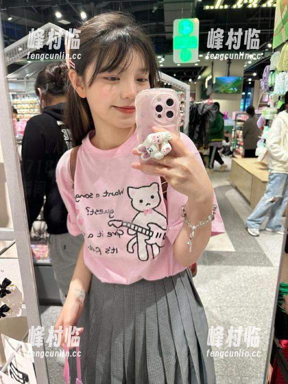 打开718吃瓜网网页的那一瞬间，心中默念：永久地址呢？难道又被隐藏了？