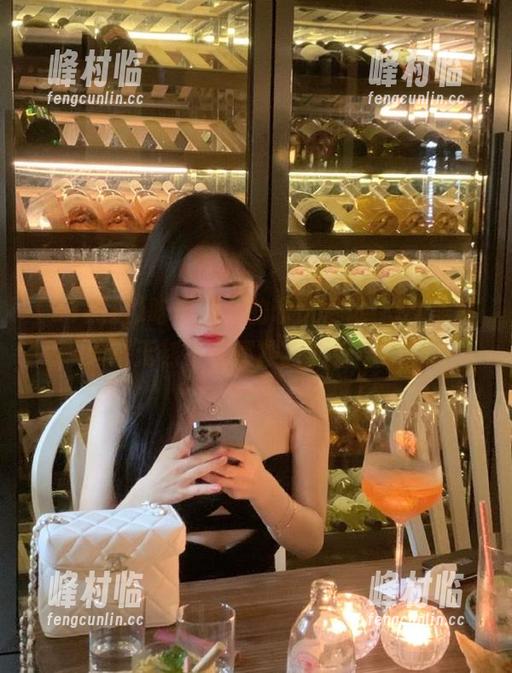 吃瓜群众的永久基地，91黑料无时无刻不在撩拨我的好奇心。