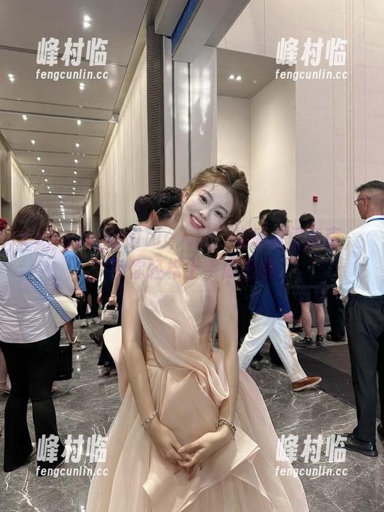 cggolive入口：吃瓜入门指南，带你轻松上手瓜田哦