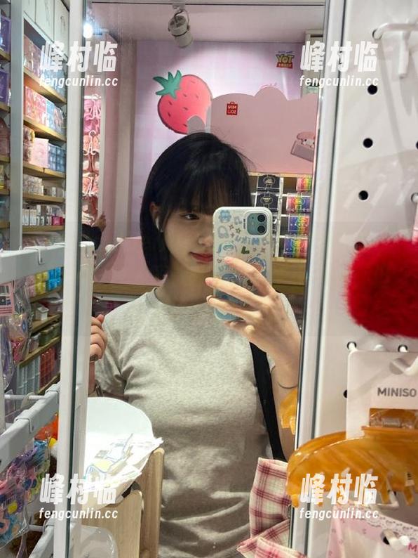 heiliao.su传送门的新奇感，让我习惯性地要深呼吸，有些小紧张，但又好想继续。