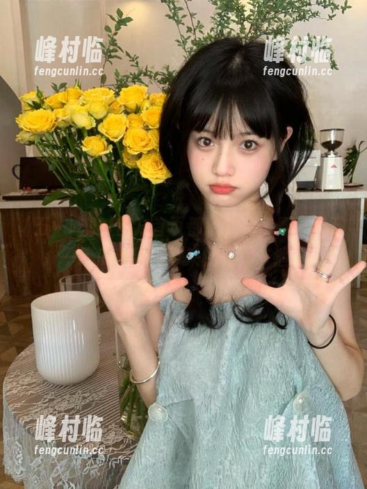 官方首页都感觉到了春天，五一吃瓜苹果版带来的春光乍泄！