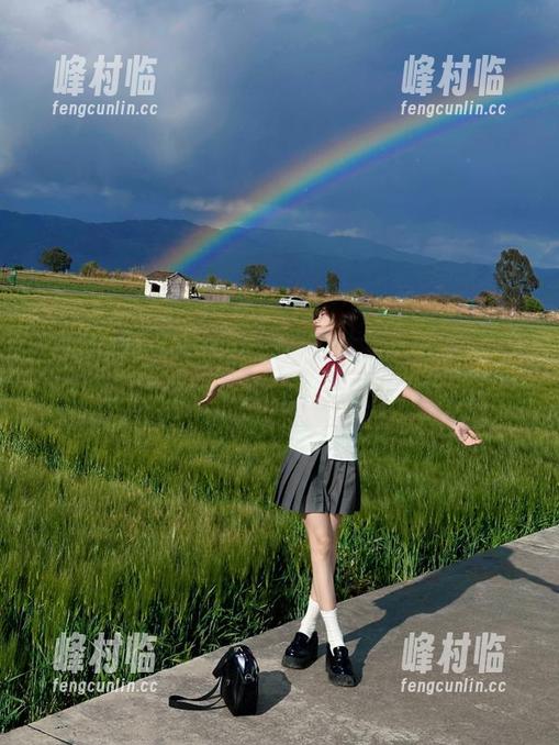 吃瓜网官网：“大瓜”上线，离追剧只差一个点开！