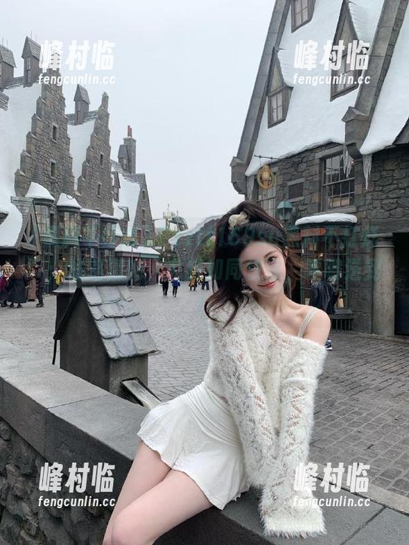 黑料不打烊 “zztt169su黑料不打烊”:线路清晰,八卦如同快递,嗖嗖送到!