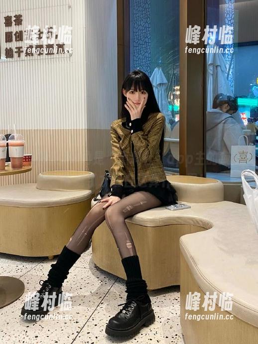 真的是“黑料社”app主的疯狂，下载了才明白这算什么黑！