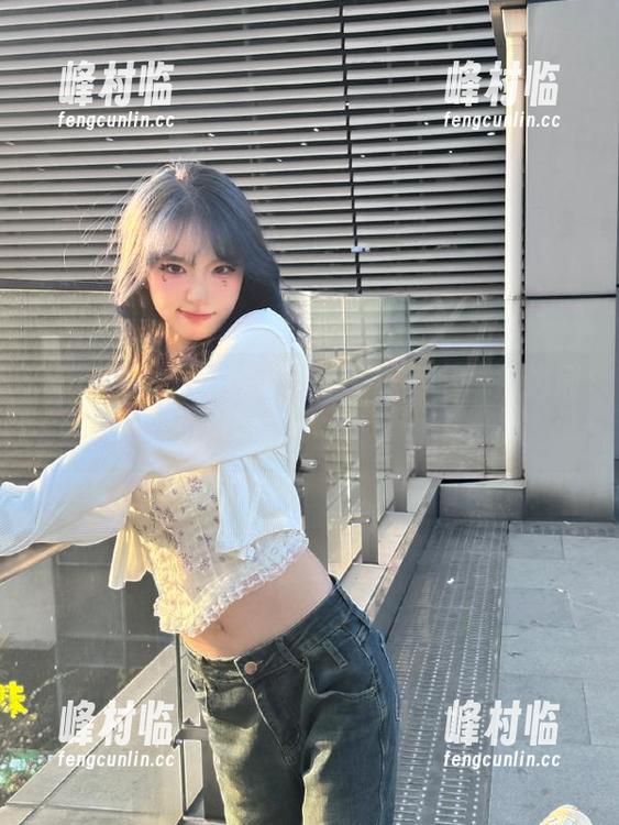 黑料社 这边厢黑料社下载不成,那边厢视频内容却引人瞩目!