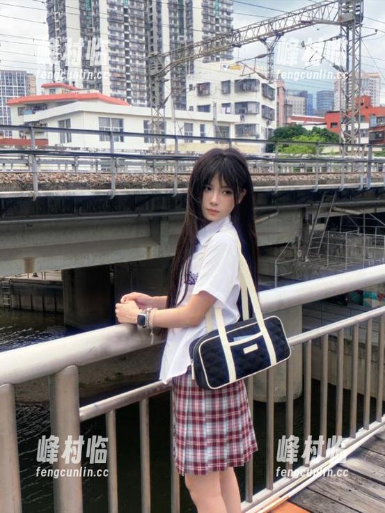 黑料老司机 疯狂旅行:我的黑料老司机带我走过的绝妙线路